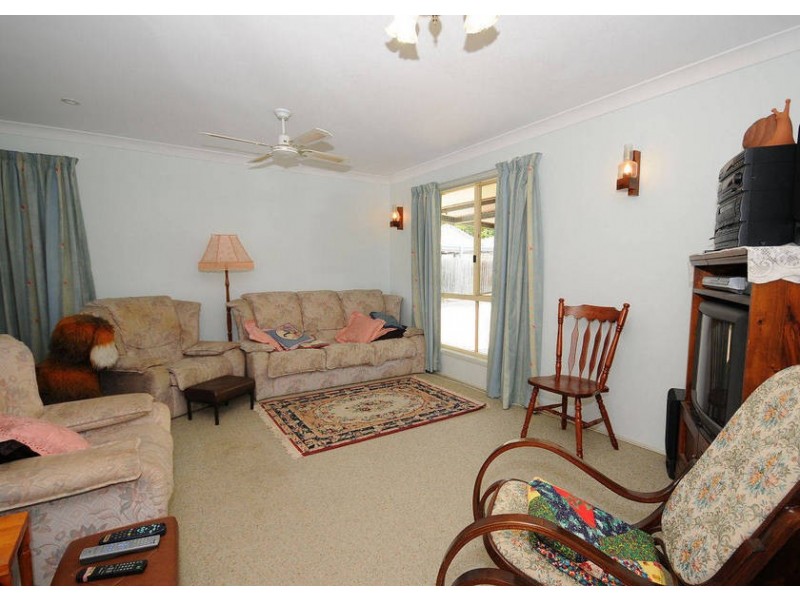 12 Jacobsen Outlook, Hervey Bay QLD 4655