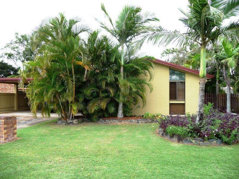 85 Oleander Ave, Scarness QLD 4655
