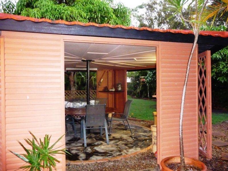 85 Oleander Ave, Scarness QLD 4655