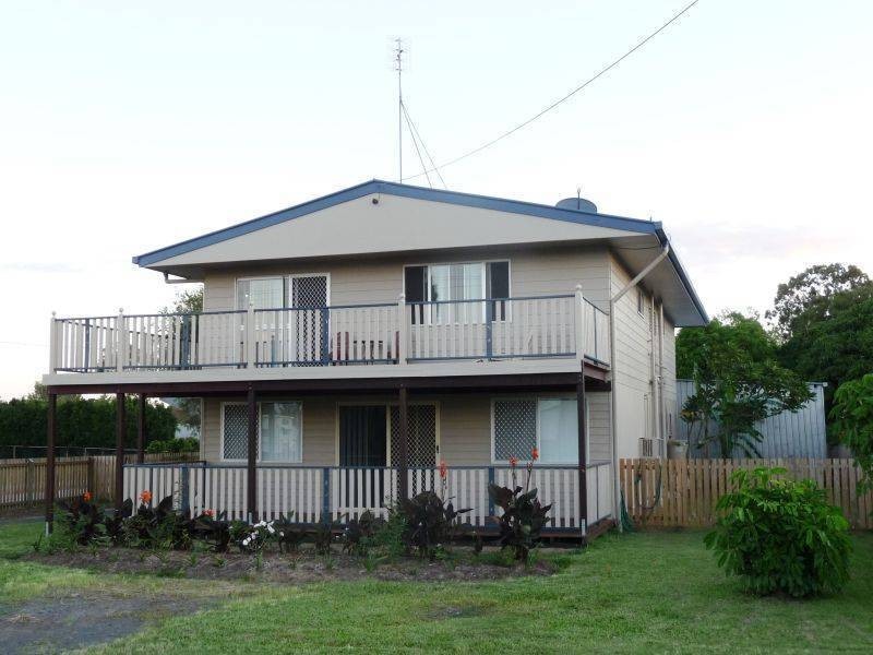 49 Helsham St, Point Vernon QLD 4655