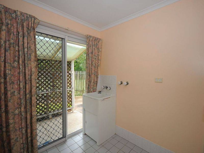 8 Palm Crt, Hervey Bay QLD 4655