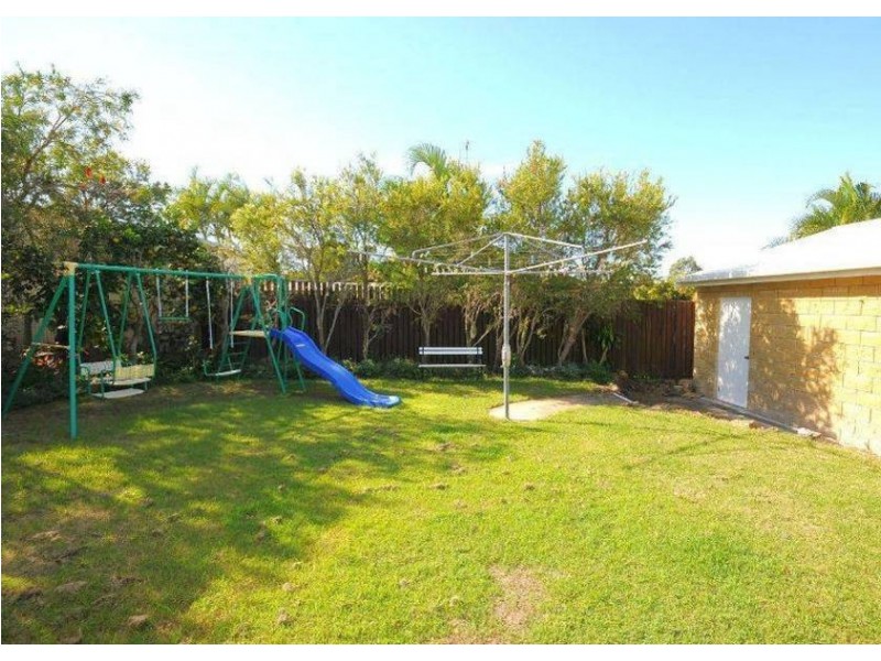 6 Holiday Parade, Hervey Bay QLD 4655