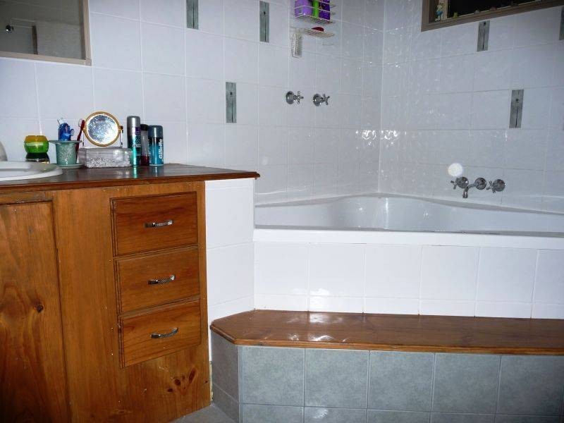 217 Dayman St, Torquay QLD 4655