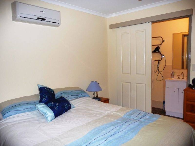 217 Dayman St, Torquay QLD 4655