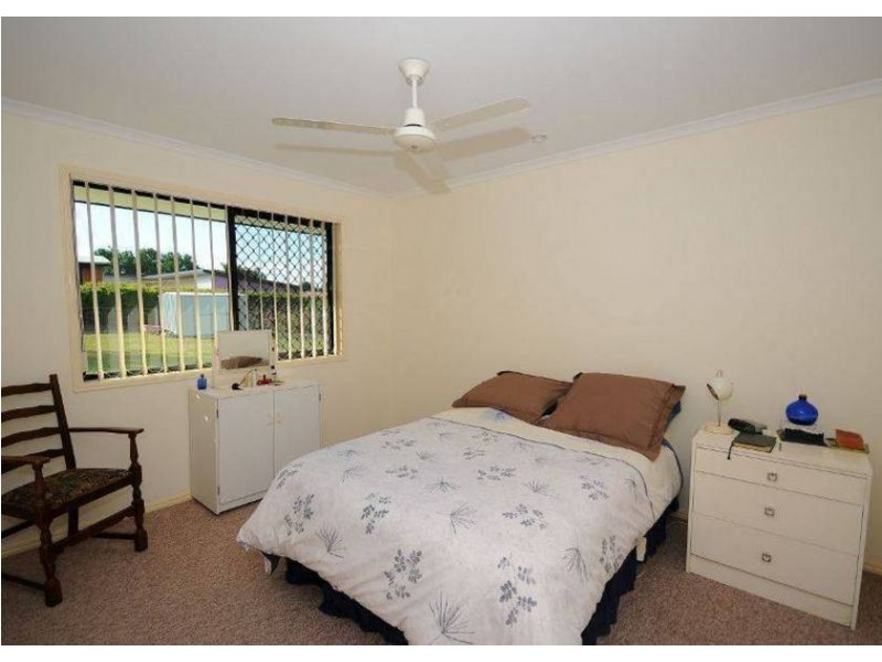 6 York St, Hervey Bay QLD 4655