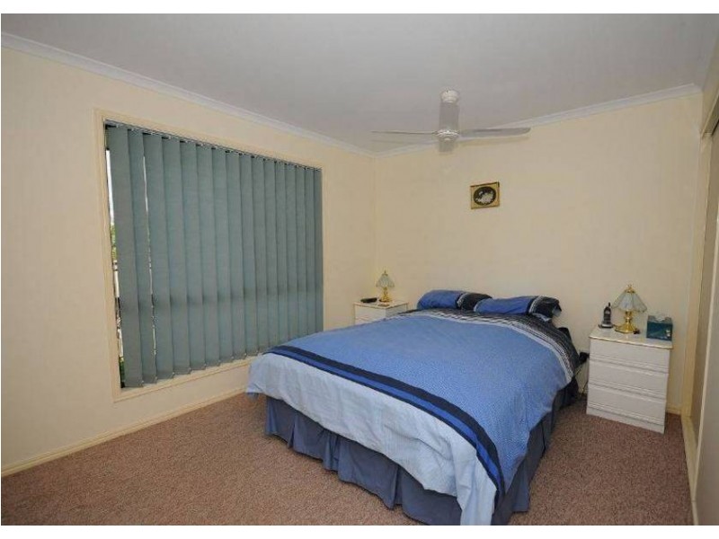 6 York St, Hervey Bay QLD 4655