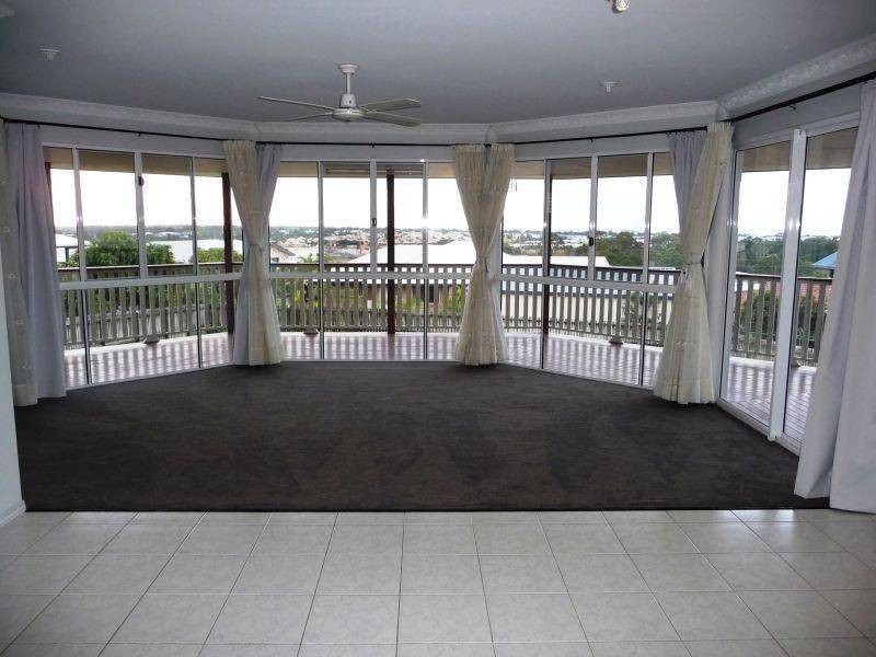 11 Nicholson Crt, Urraween QLD 4655