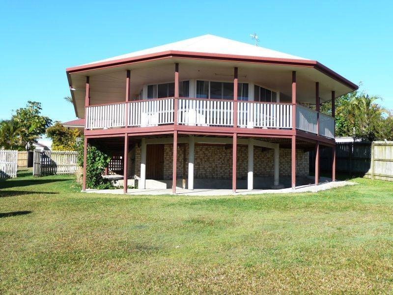 11 Nicholson Crt, Urraween QLD 4655