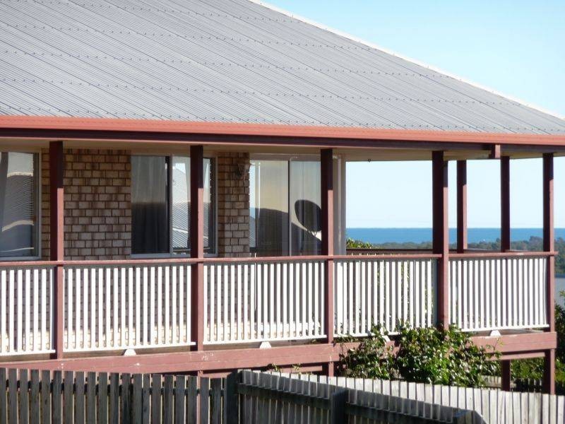 11 Nicholson Crt, Urraween QLD 4655