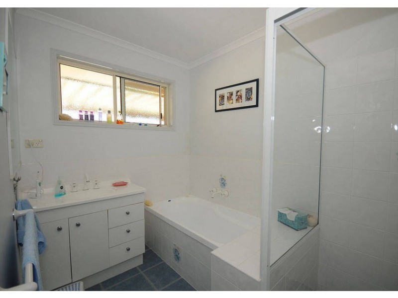 29 Wide Bay Drive, Hervey Bay QLD 4655