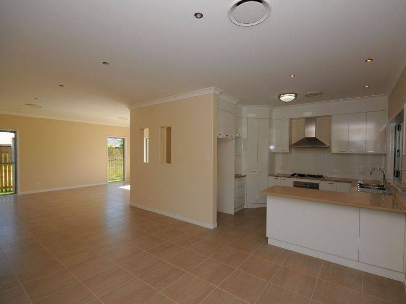 45 Magellan Cct, Hervey Bay QLD 4655