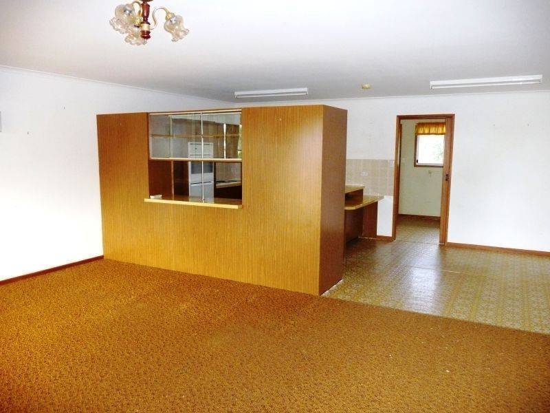 18 Ungowa Ave, Pialba QLD 4655