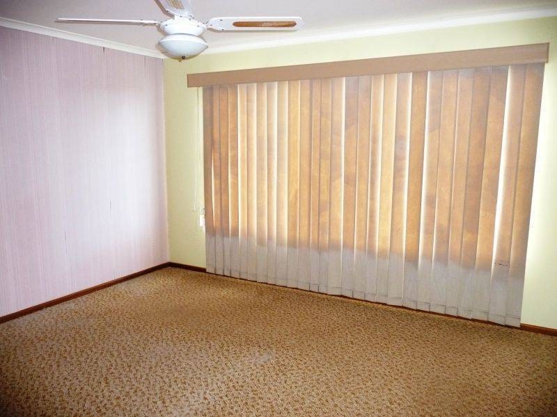 18 Ungowa Ave, Pialba QLD 4655