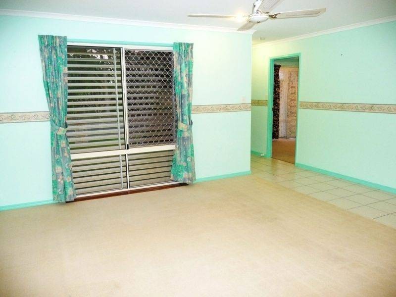 31 Oceanview St, Point Vernon QLD 4655