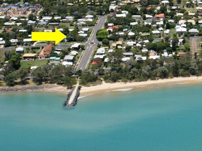 223 Cypress St, Urangan QLD 4655