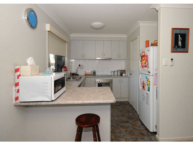 95 Torquay Rd, Scarness QLD 4655