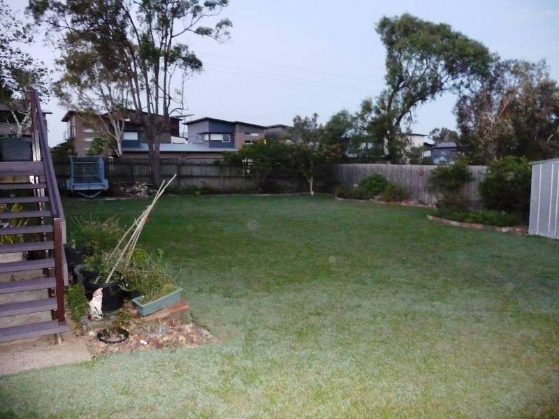 146 Pulgul Street, Urangan QLD 4655