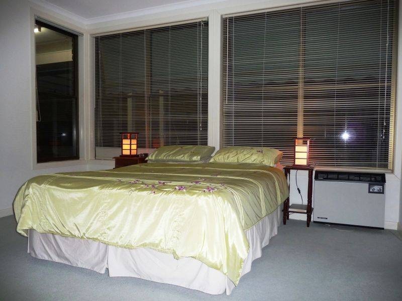 16 Warrego Dr, Point Vernon QLD 4655