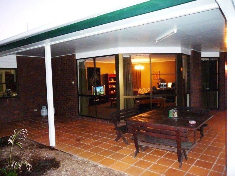 16 Warrego Dr, Point Vernon QLD 4655