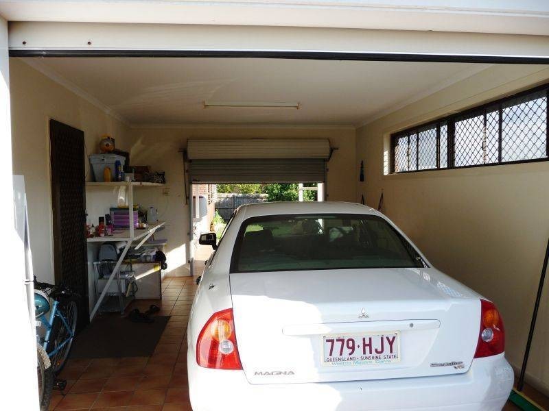 16 Warrego Dr, Point Vernon QLD 4655