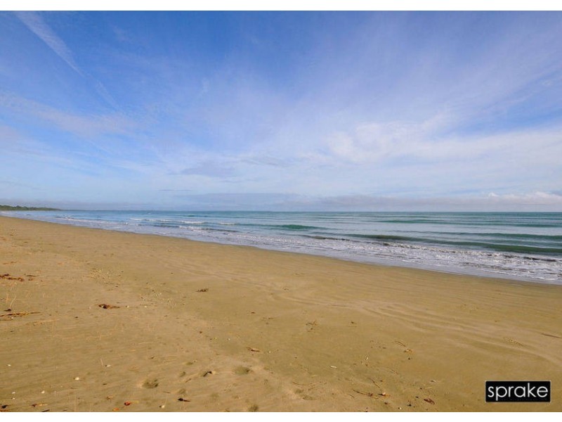 33 Shellcot Street, Toogoom QLD 4655