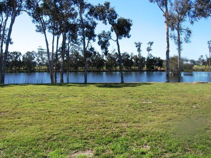 25 Sirenia Dr, Burrum Heads QLD 4659