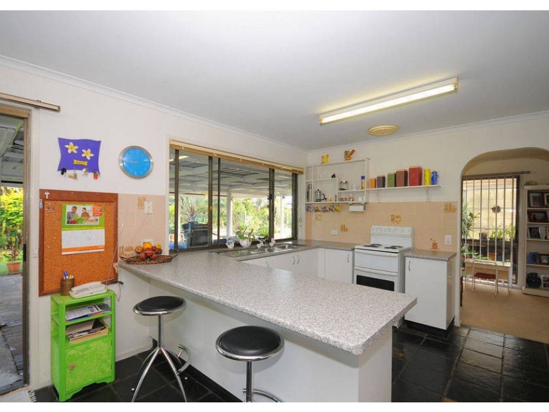 7 York St, Urraween QLD 4655