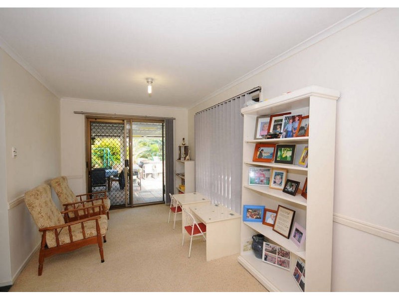 7 York St, Urraween QLD 4655