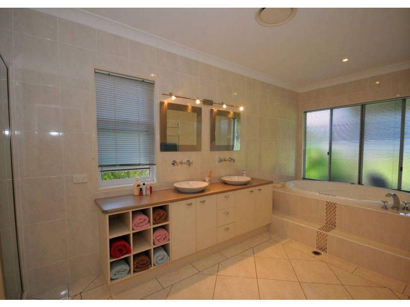 4 Mac Stocks Drive, Hervey Bay QLD 4655