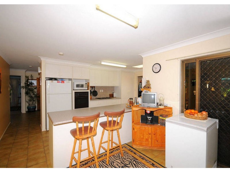 25 Dover Street, Hervey Bay QLD 4655