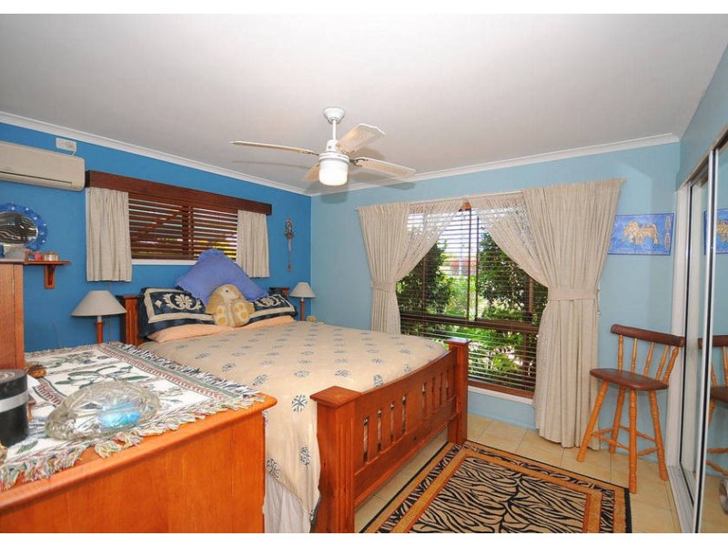 25 Dover Street, Hervey Bay QLD 4655