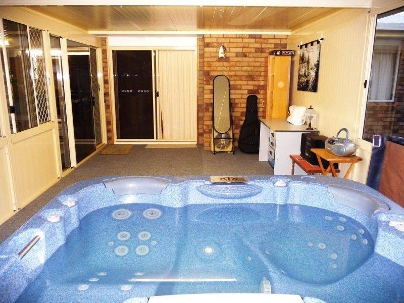 5 Bauhinia Dr, Kawungan QLD 4655