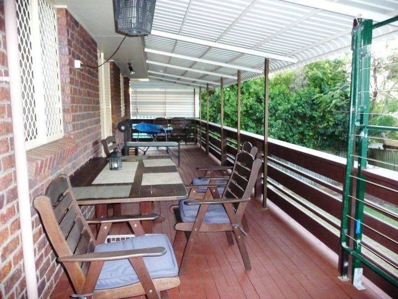 60 Hillcrest Ave, Scarness QLD 4655