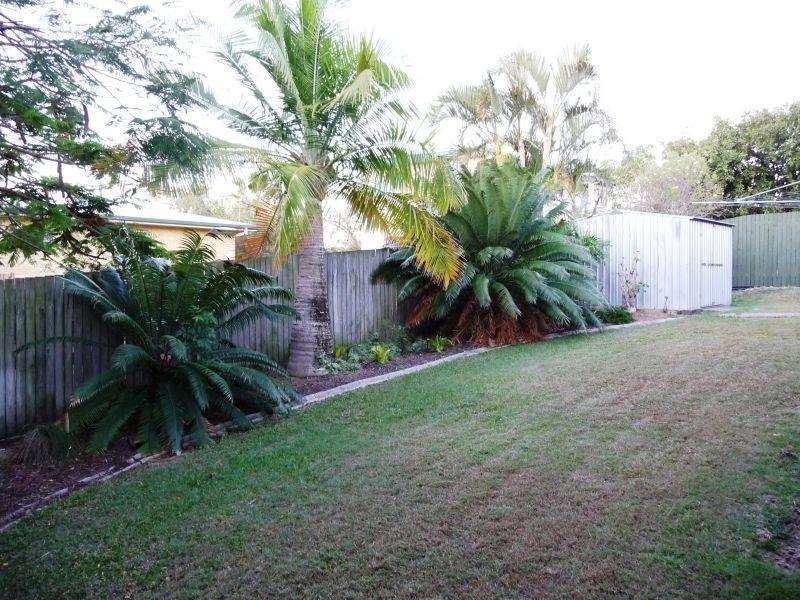 60 Hillcrest Ave, Scarness QLD 4655