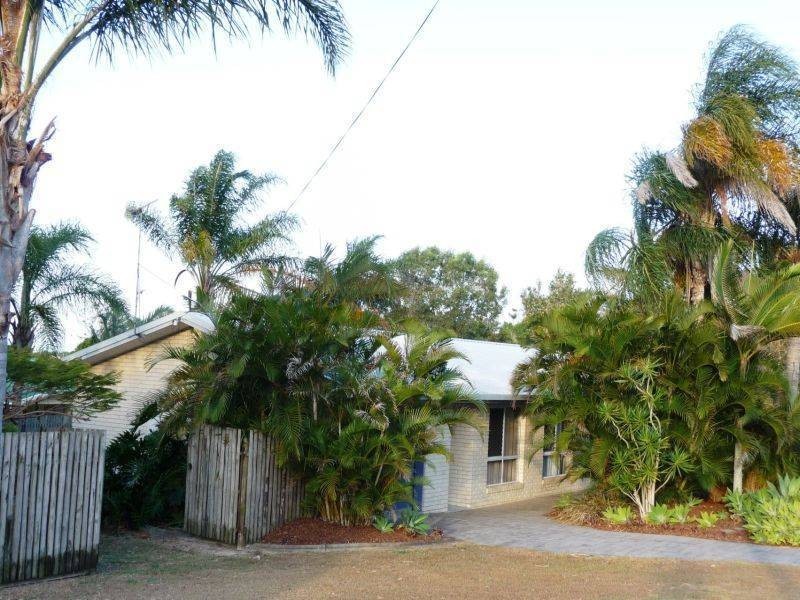 1 Jacobsen Outlook, Urraween QLD 4655