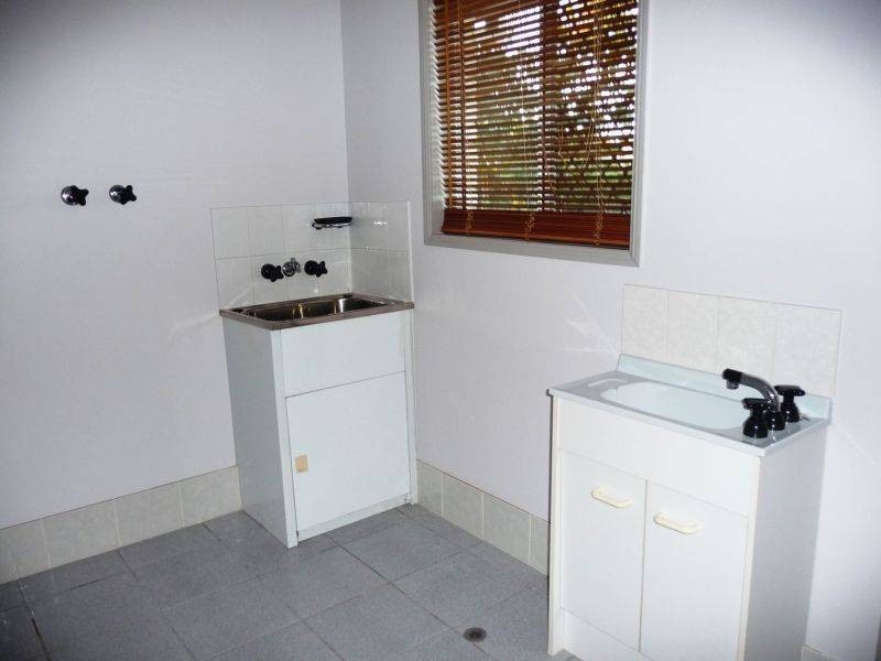 1 Jacobsen Outlook, Urraween QLD 4655