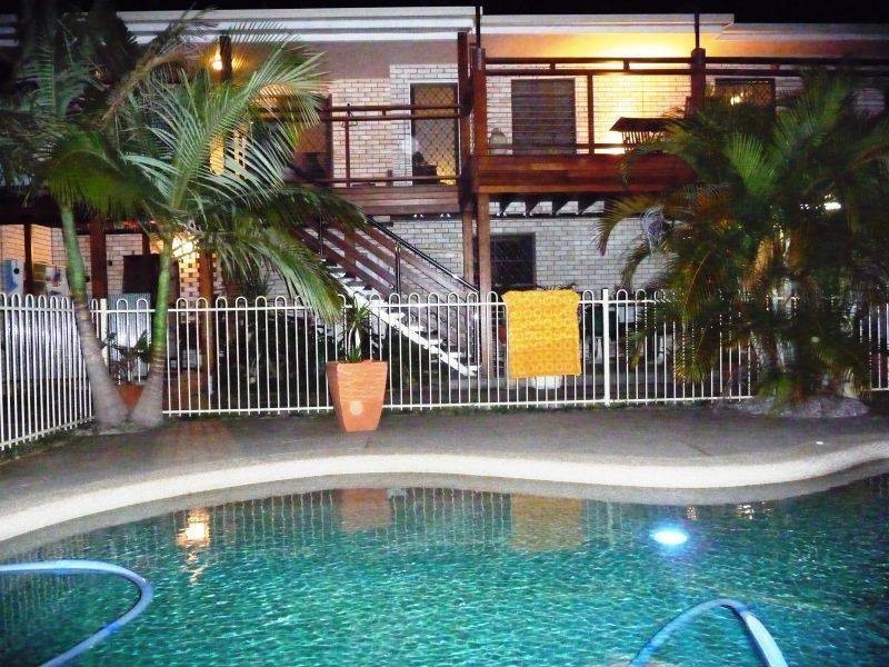 26 Hillcrest Ave, Scarness QLD 4655