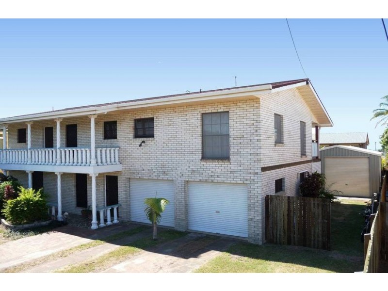 26 Hillcrest Ave, Scarness QLD 4655