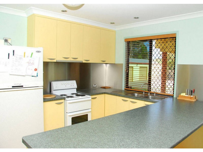 34 Snapper Street, Hervey Bay QLD 4655
