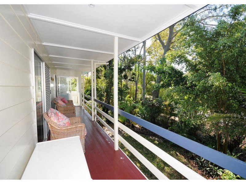 47 Kingfisher Parade, Toogoom QLD 4655