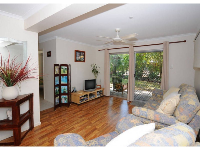 47 Kingfisher Parade, Toogoom QLD 4655