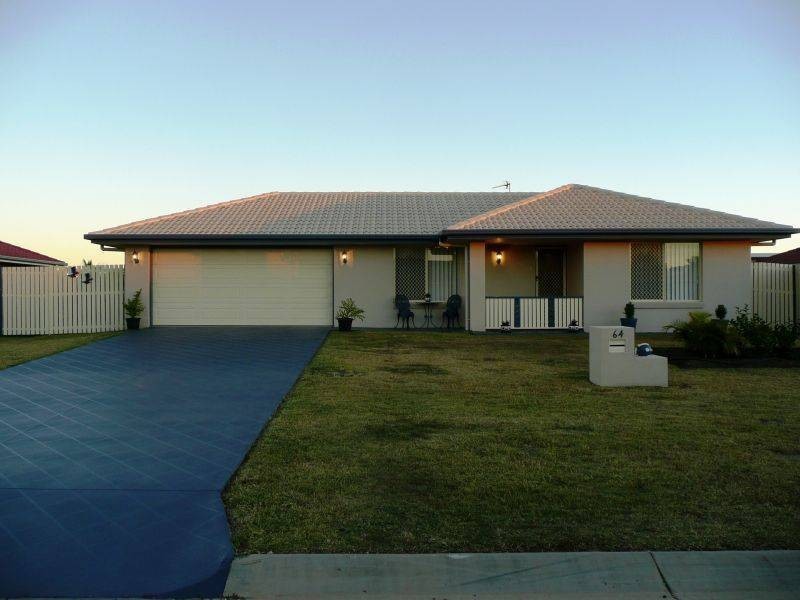 64 Joselyn Dr, Point Vernon QLD 4655