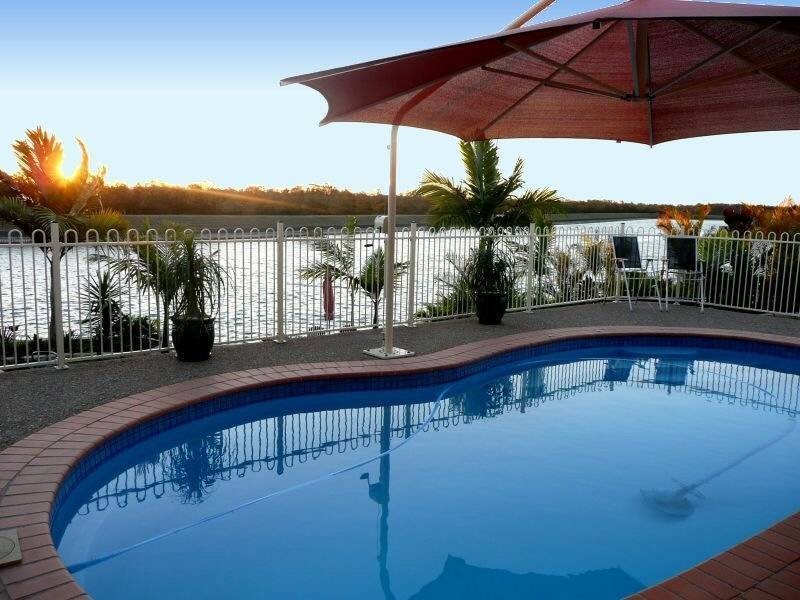 20 Bushlark Ave, Eli Waters QLD 4655