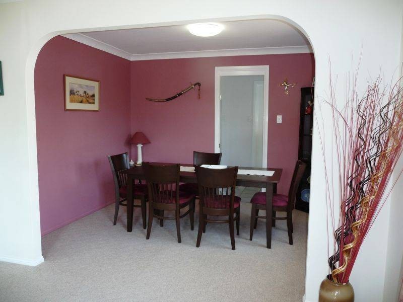 15 Oceanview St, Point Vernon QLD 4655