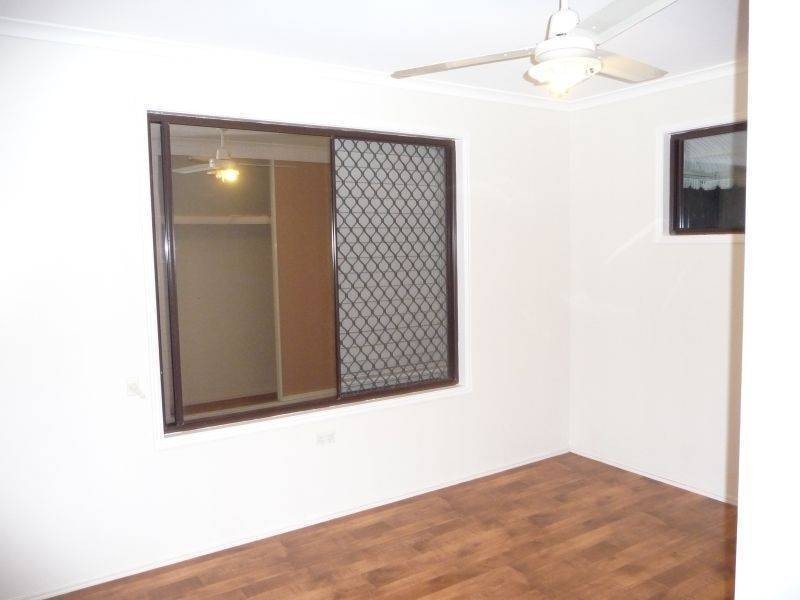 10 Fairway Dr, Urraween QLD 4655