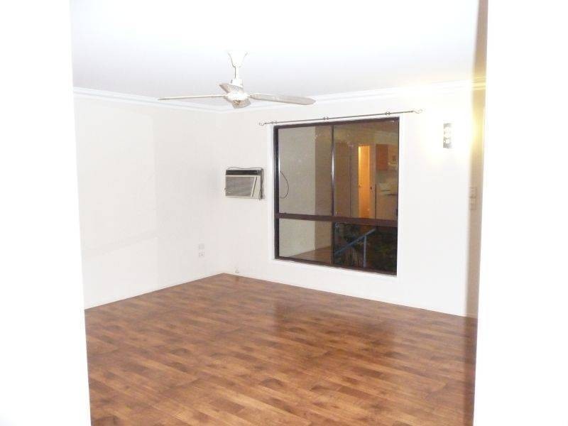 10 Fairway Dr, Urraween QLD 4655