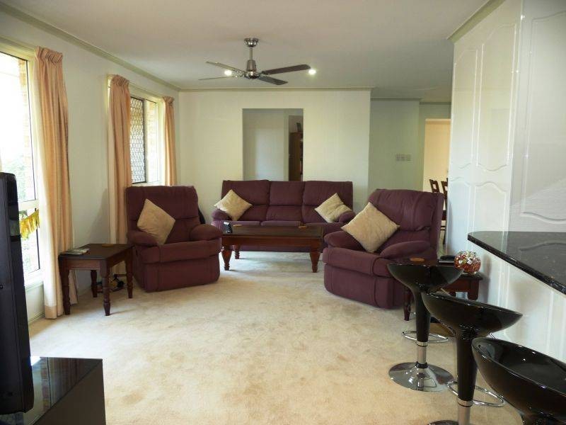 25 Wedge St, Urraween QLD 4655