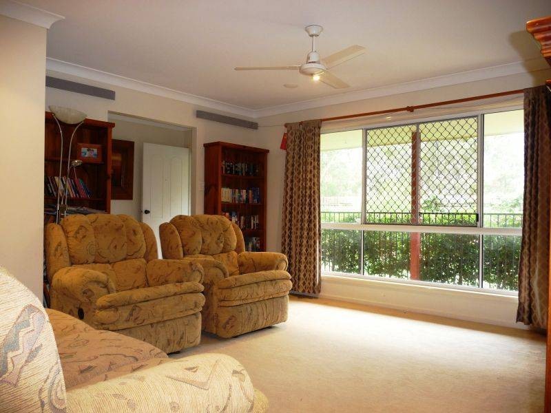 23 Honeysuckle Ave, Kawungan QLD 4655