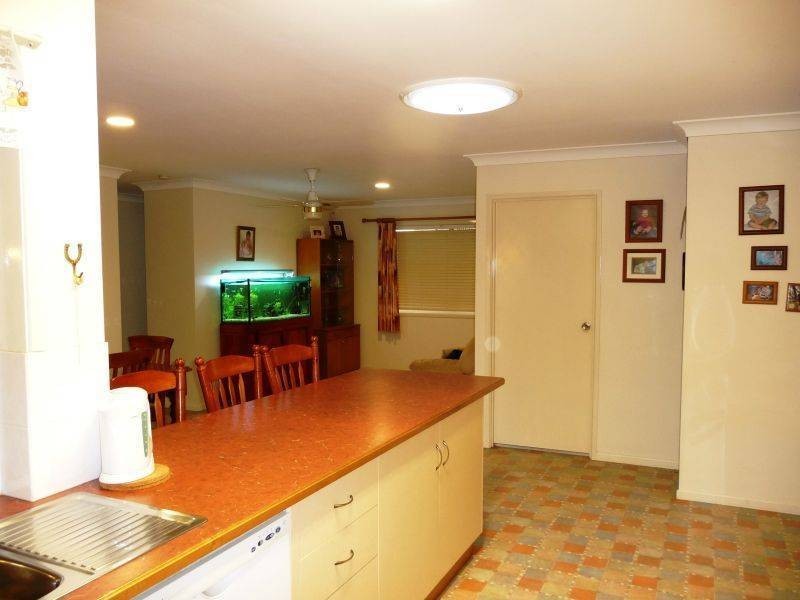 23 Honeysuckle Ave, Kawungan QLD 4655