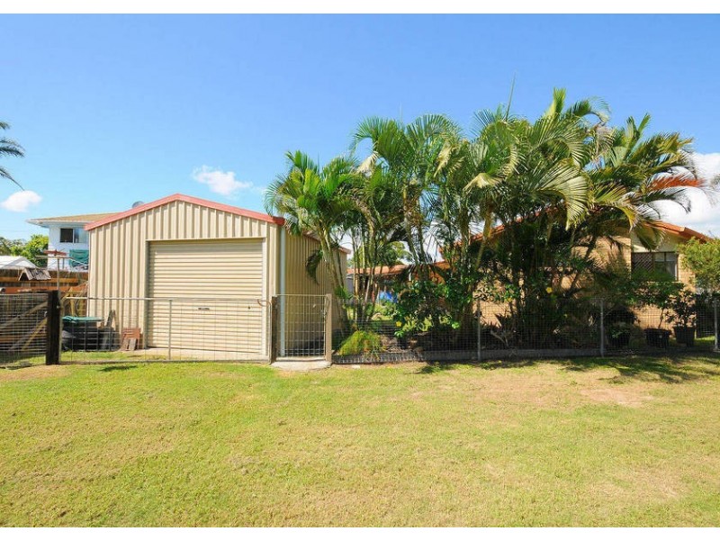 772 Boat Harbour Drive, Urangan QLD 4655